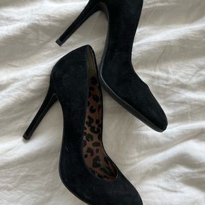 Jessica Simpson Cali round toe pump black suede